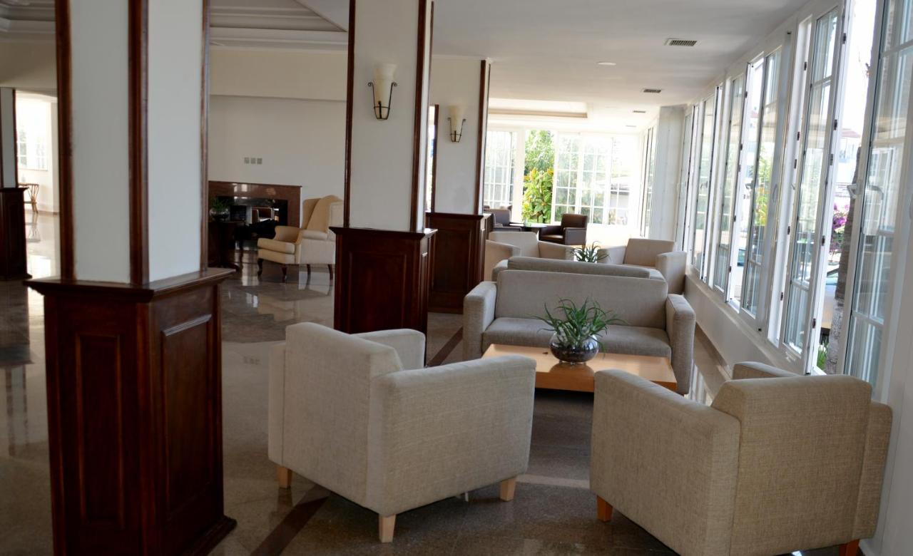 Club Lapethos Bungalow Kyrenia  Eksteriør billede