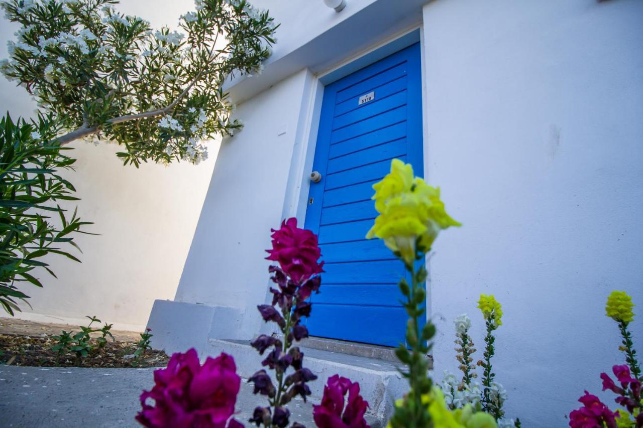 Club Lapethos Bungalow Kyrenia  Eksteriør billede